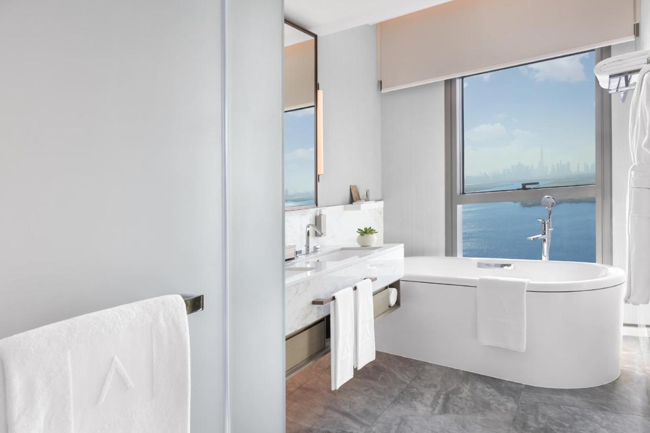 Address Creek Harbour Hotel Dubaj Kültér fotó Bathroom