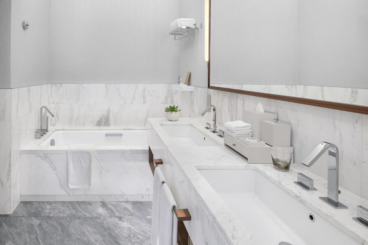 Address Creek Harbour Hotel Dubaj Kültér fotó Bathroom