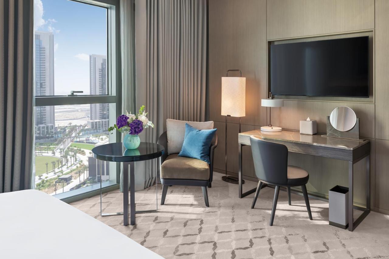 Address Creek Harbour Hotel Dubaj Kültér fotó A guest room at the Westin Dubai