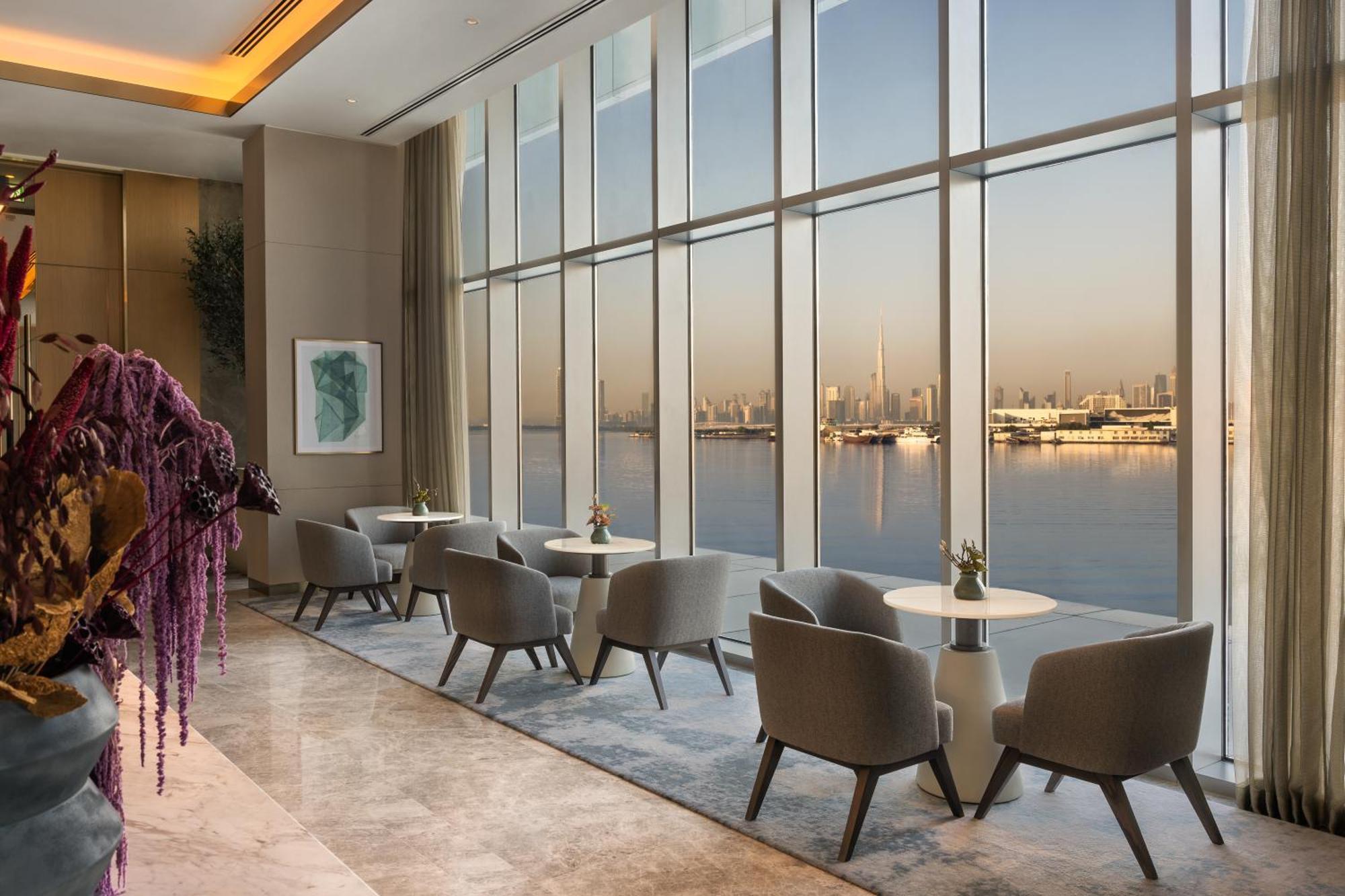 Address Creek Harbour Hotel Dubaj Kültér fotó The Lounge at the airport